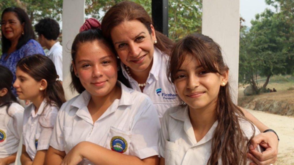 7,800 Students Have Benefited From Partnership with USAID, Honduran Government